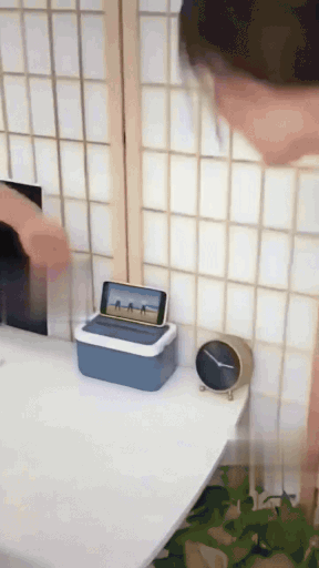 3D-Screen Magnifier with Eyes Protection